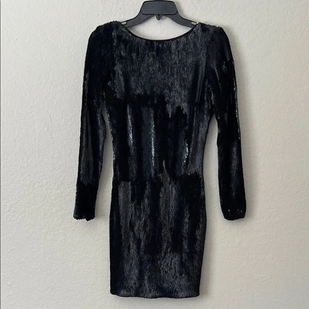 Like New! Dress the Population Black Sequin Long Sleeve Body-Con Dress S